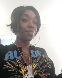 fling user profile pic